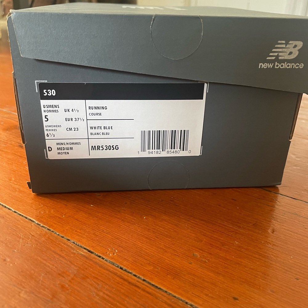 New Balance 530 White and Blue Running Shoes - Picture 6 of 6